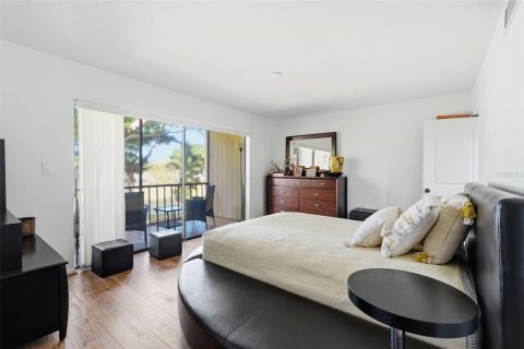 Condominio en venta en Largo, Florida, 2 dormitorios, 135.64 m2 № 2092777 - foto 15