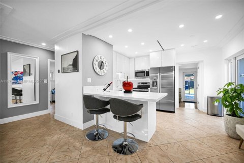 Купить виллу или дом в Форт-Лодердейл, Флорида 3 спальни, 84.82м2, № 2032218 - фото 13