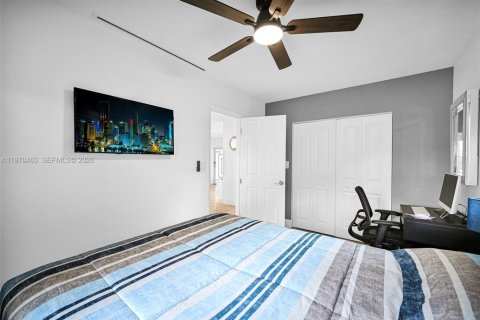 Купить виллу или дом в Форт-Лодердейл, Флорида 3 спальни, 84.82м2, № 2032218 - фото 26