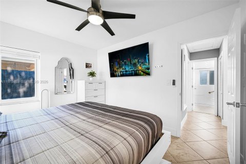 Купить виллу или дом в Форт-Лодердейл, Флорида 3 спальни, 84.82м2, № 2032218 - фото 23