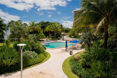 Condominio en venta en Miami, Florida, 2 dormitorios, 152.55 m2 № 2170304 - foto 24