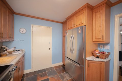 Condominio en venta en Miami, Florida, 2 dormitorios, 152.55 m2 № 2170304 - foto 7