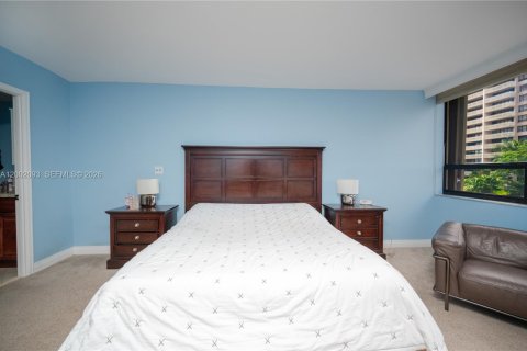 Condominio en venta en Miami, Florida, 2 dormitorios, 152.55 m2 № 2170304 - foto 14