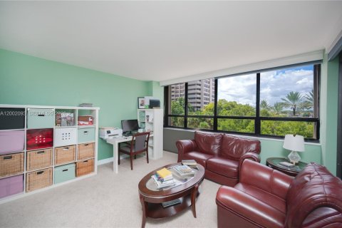 Condominio en venta en Miami, Florida, 2 dormitorios, 152.55 m2 № 2170304 - foto 20