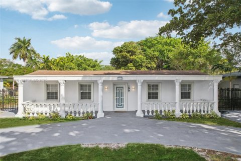 Villa ou maison à vendre à Miami, Floride: 3 chambres, 205.87 m2 № 2420701 - photo 28
