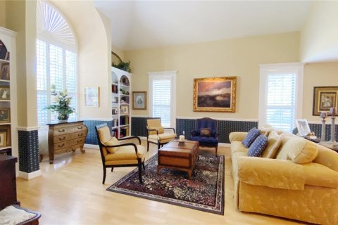 House in Ormond Beach, Florida 4 bedrooms, 325.62 sq.m. № 2209352 - photo 5