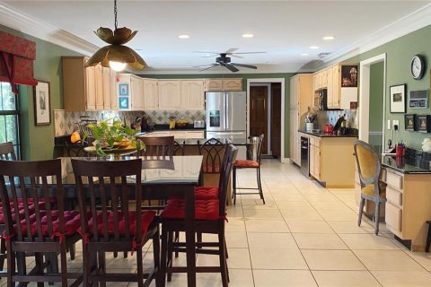 House in Ormond Beach, Florida 4 bedrooms, 325.62 sq.m. № 2209352 - photo 16