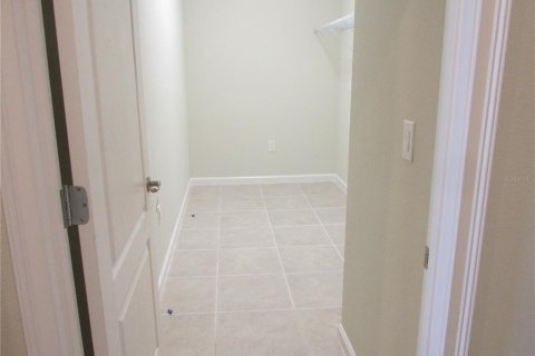 Casa en alquiler en Mount Dora, Florida, 3 dormitorios, 184.04 m2 № 2097533 - foto 7