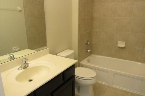 Casa en alquiler en Mount Dora, Florida, 3 dormitorios, 184.04 m2 № 2097533 - foto 15