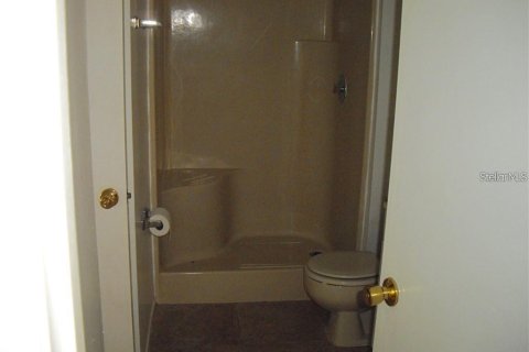 Condo in Orlando, Florida, 2 bedrooms  № 2239158 - photo 10