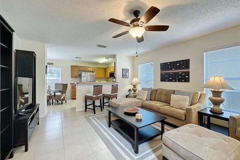 House in Haines City, Florida 4 bedrooms, 152.73 sq.m. № 1837958 - photo 9