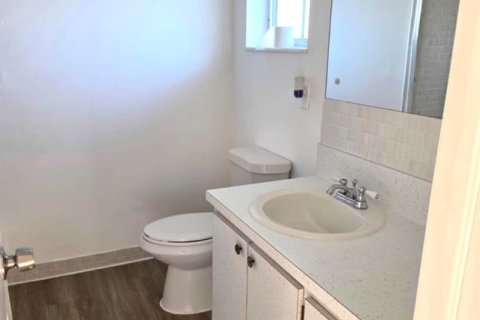 Apartment in West Palm Beach, Florida 1 bedroom, 56.76 sq.m. № 2191993 - photo 10