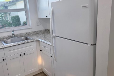 Apartment in West Palm Beach, Florida 1 bedroom, 56.76 sq.m. № 2191993 - photo 5