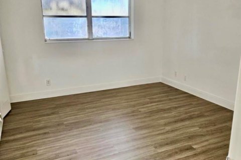 Apartment in West Palm Beach, Florida 1 bedroom, 56.76 sq.m. № 2191993 - photo 9