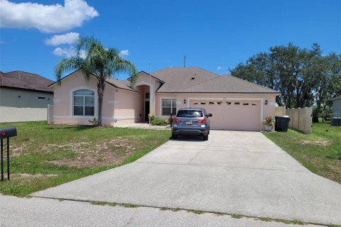 Villa ou maison à vendre à Kissimmee, Floride: 4 chambres, 219.16 m2 № 1871207 - photo 1