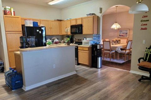 Villa ou maison à vendre à Kissimmee, Floride: 4 chambres, 219.16 m2 № 1871207 - photo 8