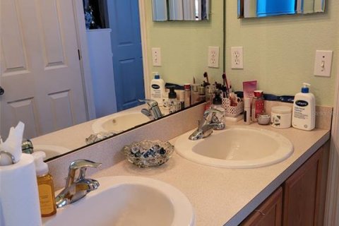 Villa ou maison à vendre à Kissimmee, Floride: 4 chambres, 219.16 m2 № 1871207 - photo 20