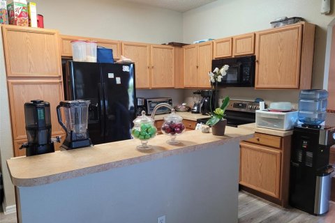 Villa ou maison à vendre à Kissimmee, Floride: 4 chambres, 219.16 m2 № 1871207 - photo 12