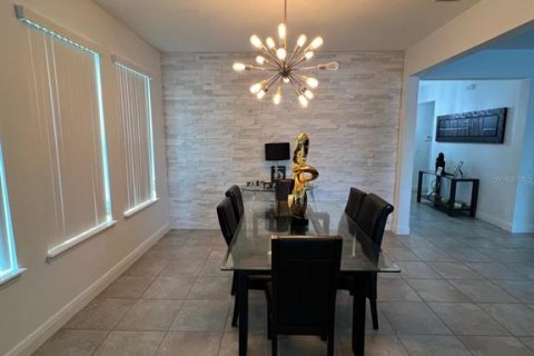 House in Orlando, Florida 4 bedrooms, 258.64 sq.m. № 1651111 - photo 16