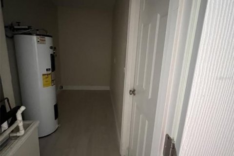 Duplex à vendre à DeLand, Floride: 3 chambres, 146.97 m2 № 1899602 - photo 8