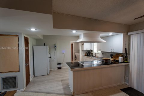 Casa en venta en Port St. Lucie, Florida, 3 dormitorios, 120.77 m2 № 2274089 - foto 17