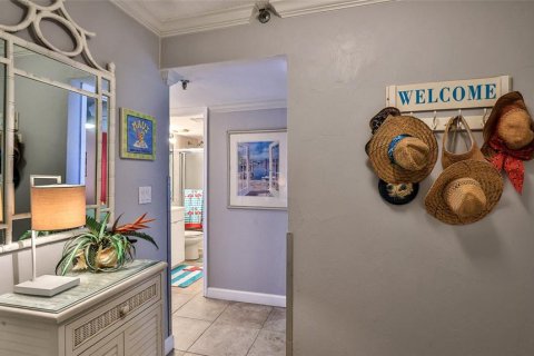 Condo in New Smyrna Beach, Florida, 3 bedrooms  № 1245392 - photo 4