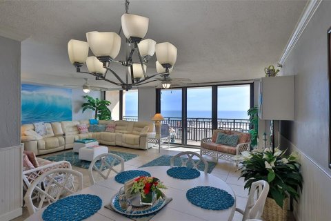 Condo in New Smyrna Beach, Florida, 3 bedrooms  № 1245392 - photo 7