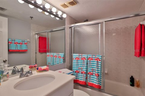 Condo in New Smyrna Beach, Florida, 3 bedrooms  № 1245392 - photo 22