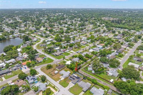 Casa en venta en Pinellas Park, Florida, 5 dormitorios, 137.4 m2 № 2196267 - foto 6