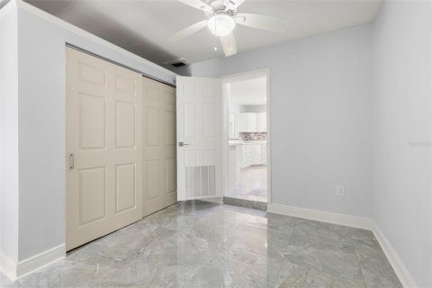 Casa en venta en Pinellas Park, Florida, 5 dormitorios, 137.4 m2 № 2196267 - foto 27