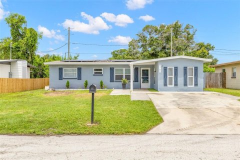 Casa en Pinellas Park, Florida 5 dormitorios, 137.4 m2 № 2196267