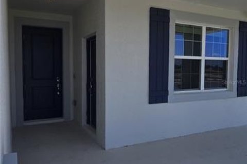 Villa ou maison à louer à Eagle Lake, Floride: 1 chambre, 102.19 m2 № 1854505 - photo 2