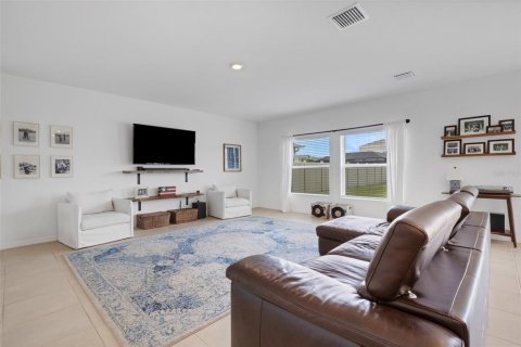 Casa en venta en Palmetto, Florida, 4 dormitorios, 215.53 m2 № 2385588 - foto 3