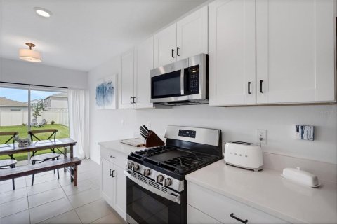 Casa en venta en Palmetto, Florida, 4 dormitorios, 215.53 m2 № 2385588 - foto 8