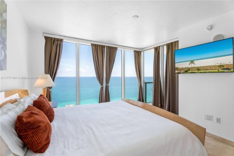 Copropriété à louer à Sunny Isles Beach, Floride: 2 chambres, 148.83 m2 № 1868426 - photo 15