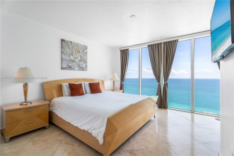 Copropriété à louer à Sunny Isles Beach, Floride: 2 chambres, 148.83 m2 № 1868426 - photo 16