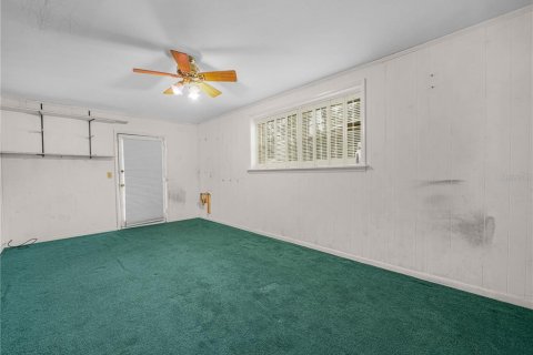 House in Winter Haven, Florida 5 bedrooms, 239.59 sq.m. № 2103631 - photo 26