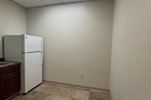 Propiedad comercial en alquiler en Orlando, Florida, 796.08 m2 № 1802040 - foto 24