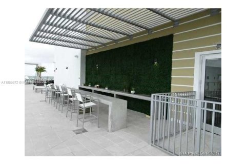 Copropriété à louer à Miami, Floride: 1 chambre, 71.16 m2 № 1938728 - photo 6