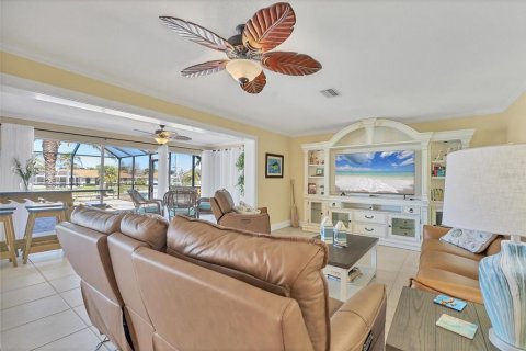 Villa ou maison à vendre à Placida, Floride: 3 chambres, 206.89 m2 № 1628587 - photo 12