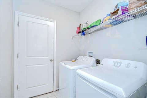 Casa en venta en Riverview, Florida, 5 dormitorios, 210.33 m2 № 1792214 - foto 23