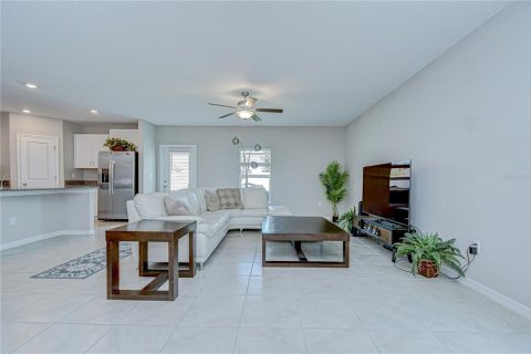 Casa en venta en Riverview, Florida, 5 dormitorios, 210.33 m2 № 1792214 - foto 6