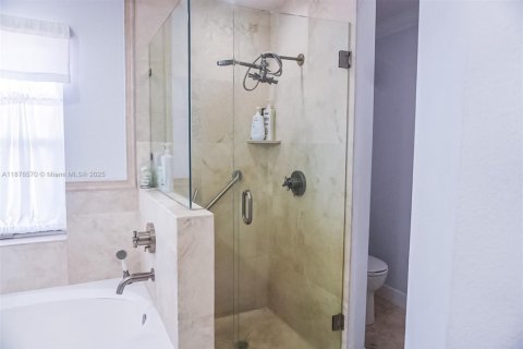 Casa en venta en Lake Worth, Florida, 4 dormitorios, 183.48 m2 № 2053483 - foto 25