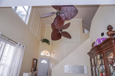 Casa en venta en Lake Worth, Florida, 4 dormitorios, 183.48 m2 № 2053483 - foto 7