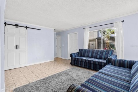 Adosado en alquiler en Clearwater, Florida, 2 dormitorios, 79.25 m2 № 1643346 - foto 5