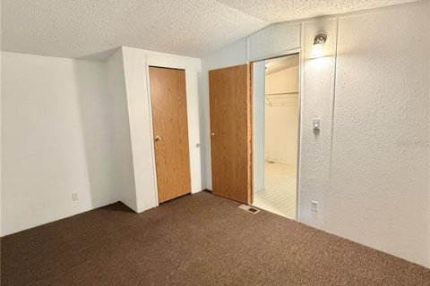 Apartment in Winter Haven, Florida 2 bedrooms, 85.84 sq.m. № 2378111 - photo 13