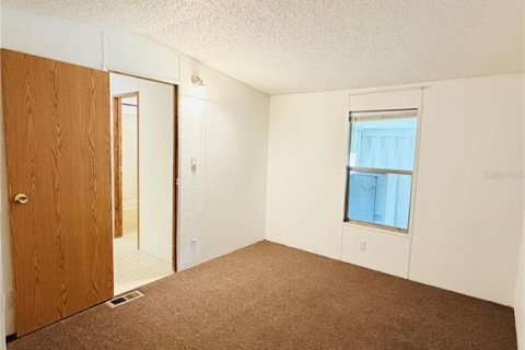 Apartment in Winter Haven, Florida 2 bedrooms, 85.84 sq.m. № 2378111 - photo 12