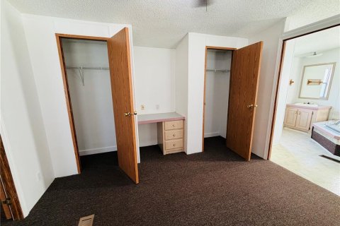 Apartment in Winter Haven, Florida 2 bedrooms, 85.84 sq.m. № 2378111 - photo 6