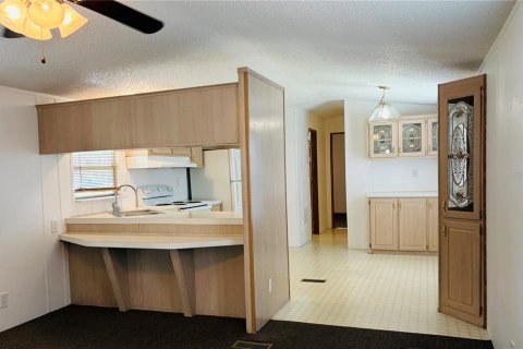 Apartment in Winter Haven, Florida 2 bedrooms, 85.84 sq.m. № 2378111 - photo 5