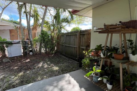 Купить виллу или дом в Майами, Флорида 3 спальни, 96.62м2, № 1998191 - фото 18